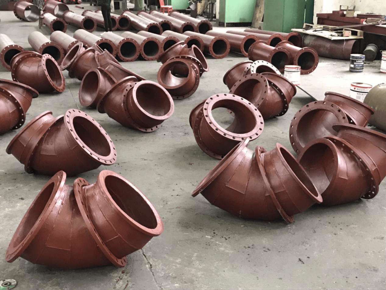 耐磨管道的種類很多：稀土合金耐磨管、燒結(jié)陶瓷管、雙金屬耐磨管等。